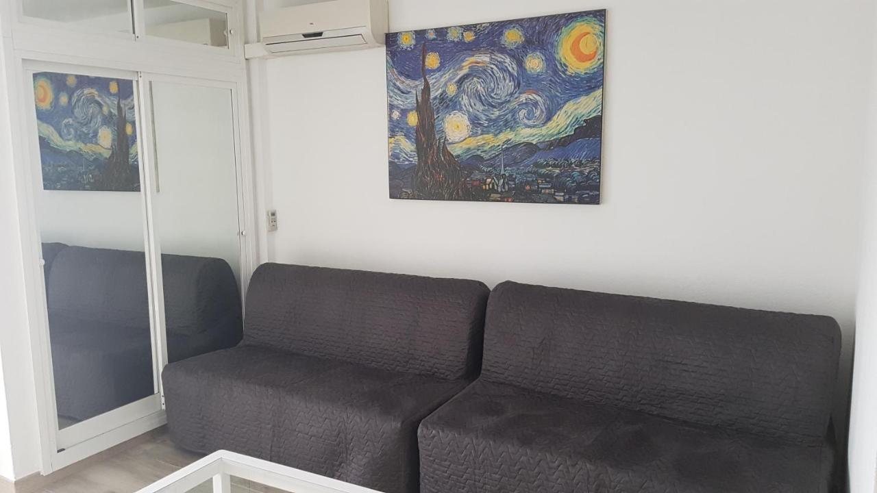 ベナルマデナEdificio Agataアパートメント エクステリア 写真