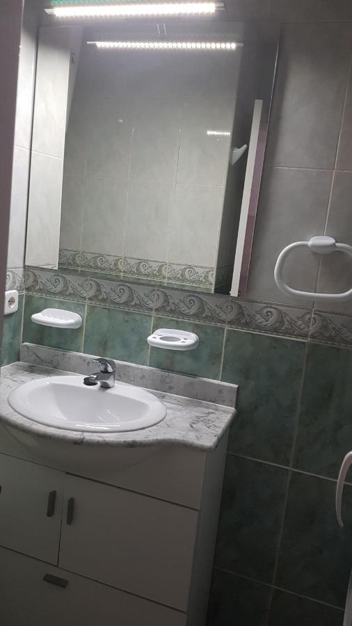 ベナルマデナEdificio Agataアパートメント エクステリア 写真